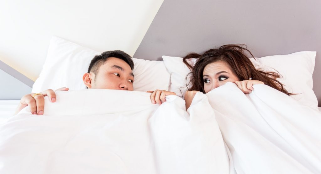 Cougar Dating: 10 Rules For Dating An Older Woman